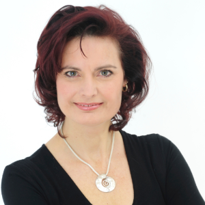 Dr. Susanna Wallis